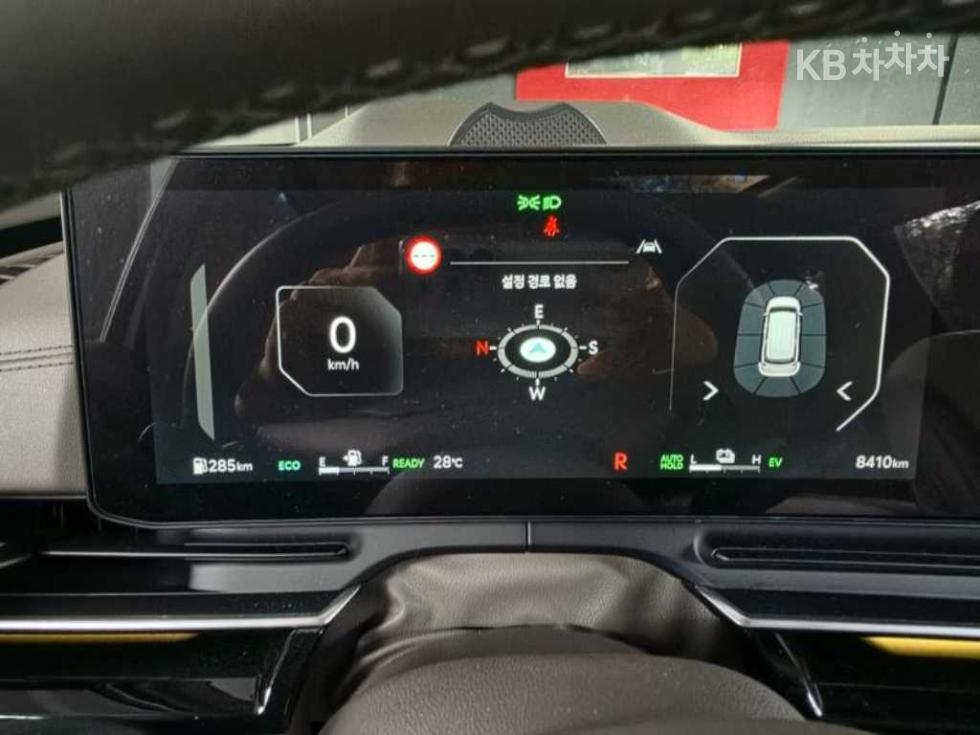 Kia Carnival — miniaturë 11