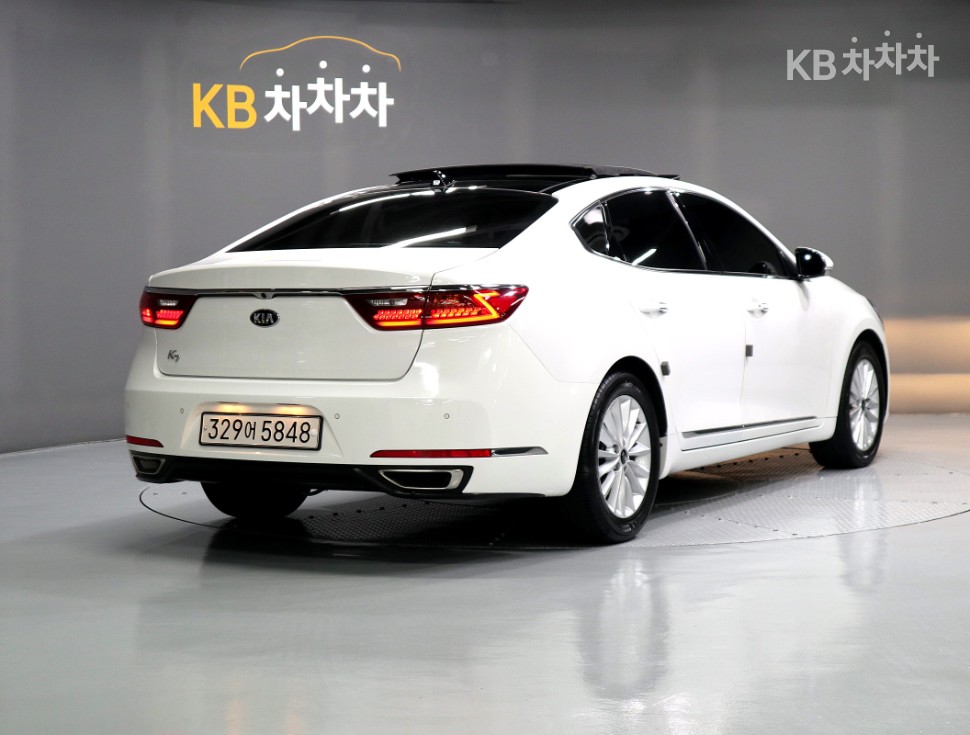 Kia K7 — miniaturë 3