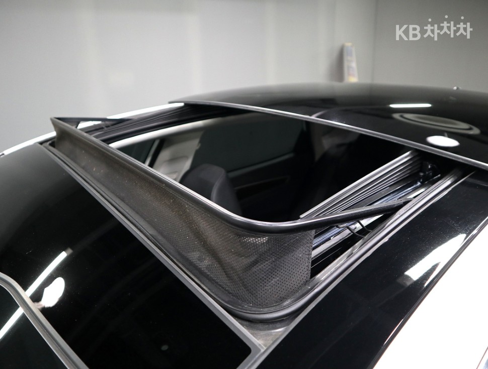 Kia K7 — miniaturë 17