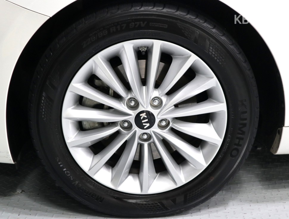 Kia K7 — miniaturë 19