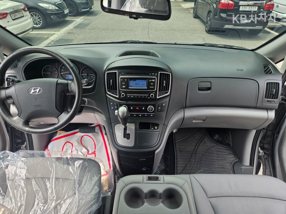 Hyundai Starex — miniaturë 6