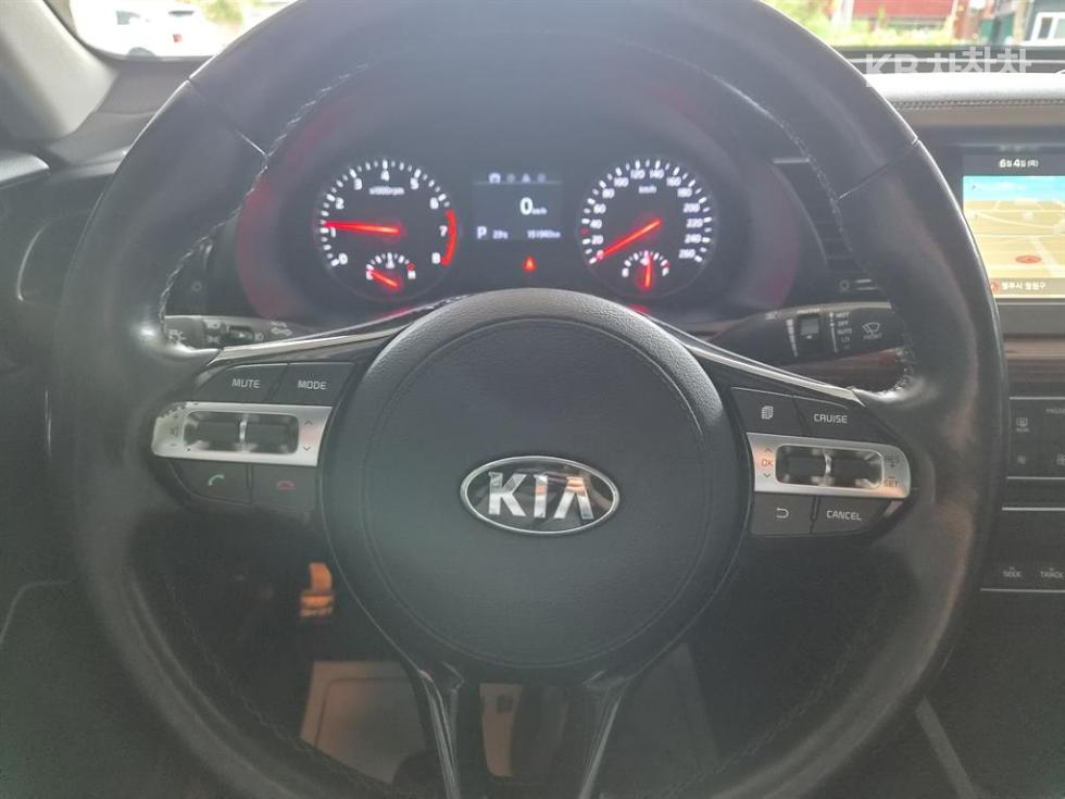 Kia K7 — miniaturë 15