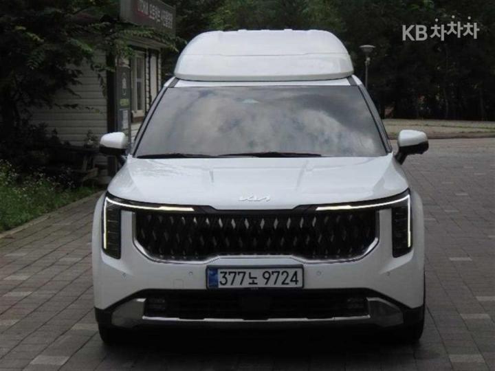 Kia Carnival Gasoline 9-Seater Hi Limousine Signature — foto 1