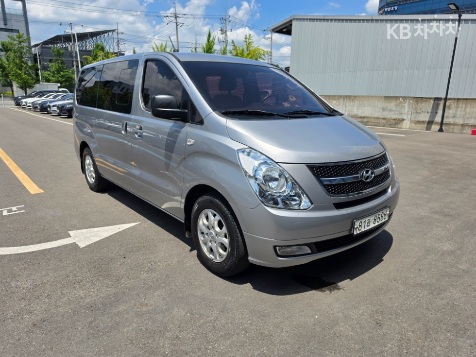 Hyundai Starex — miniaturë 2