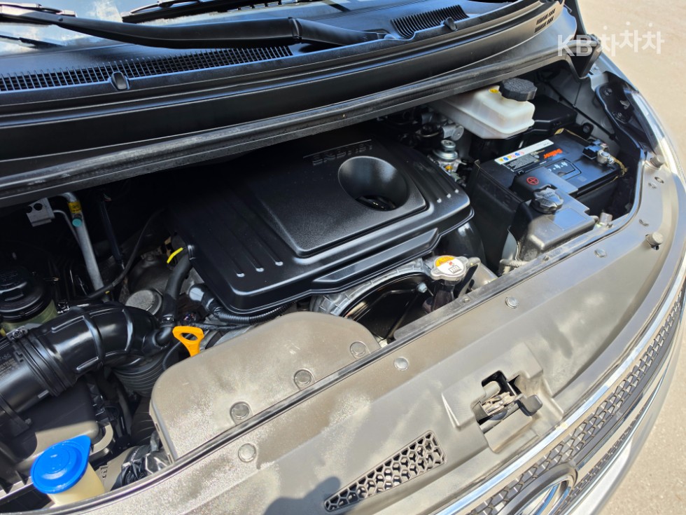 Hyundai Starex — miniaturë 6