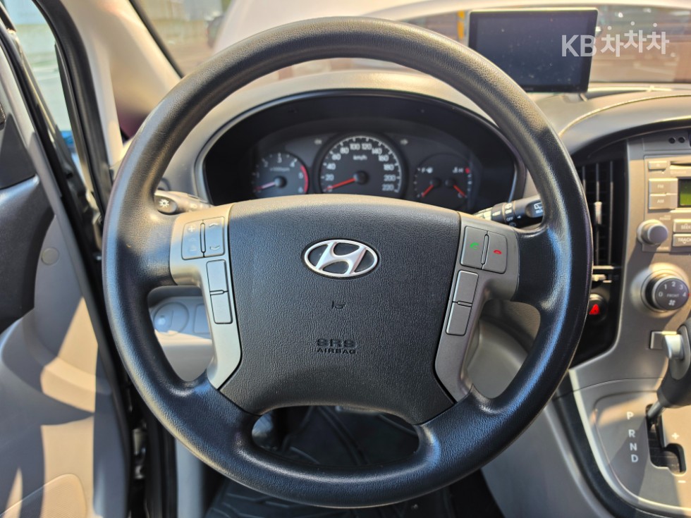 Hyundai Starex — miniaturë 14