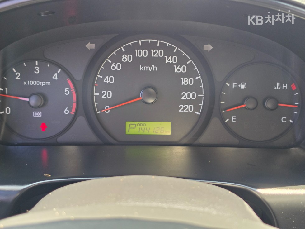 Hyundai Starex — miniaturë 19
