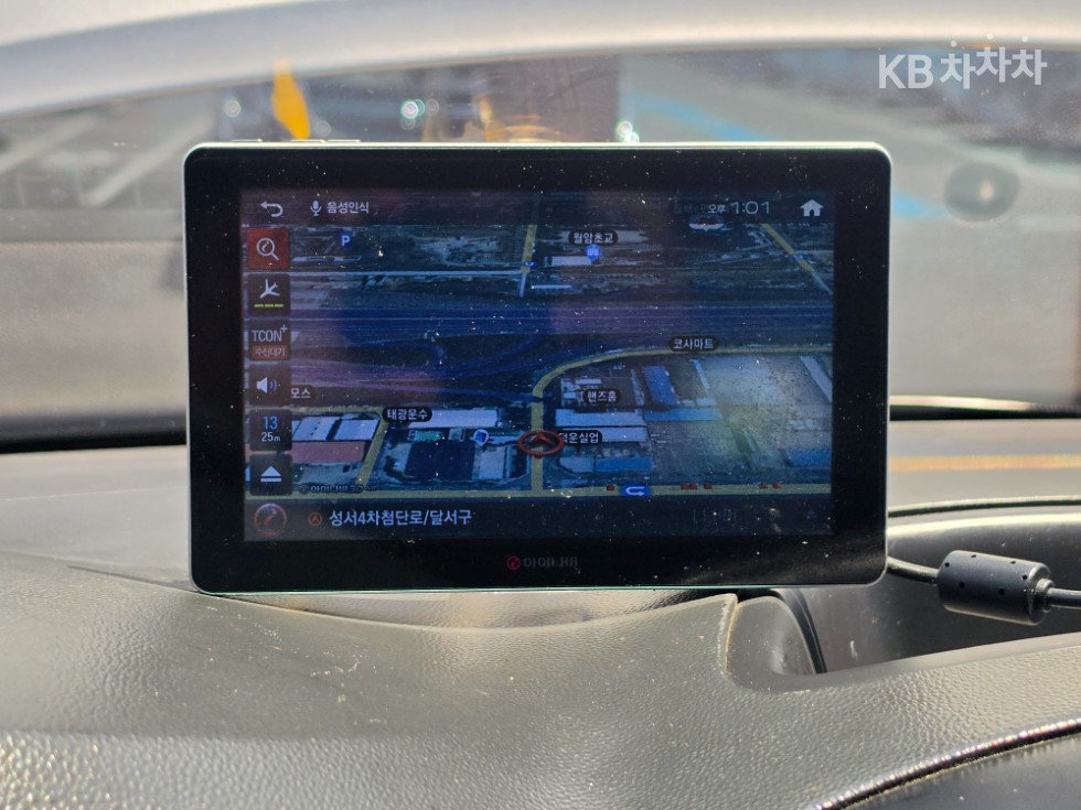 Hyundai Starex — miniaturë 25