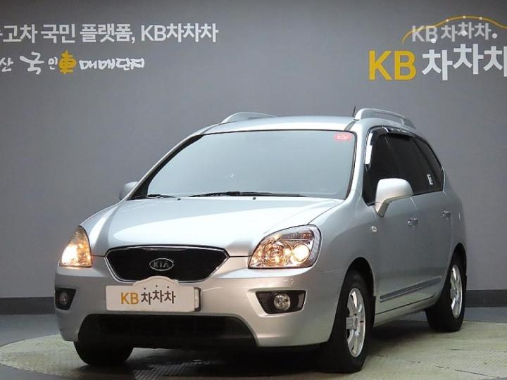 Kia Carens LPI 2.0 GX High-Deluxe Family — foto 1