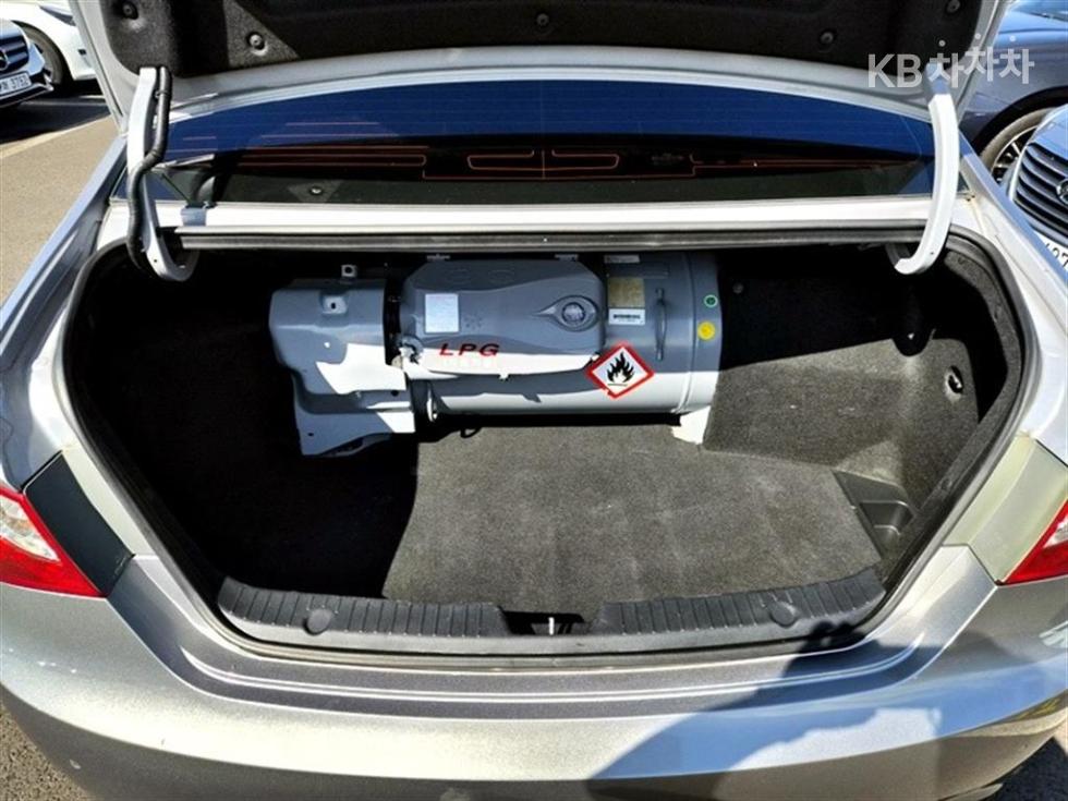 Hyundai Sonata — miniaturë 13