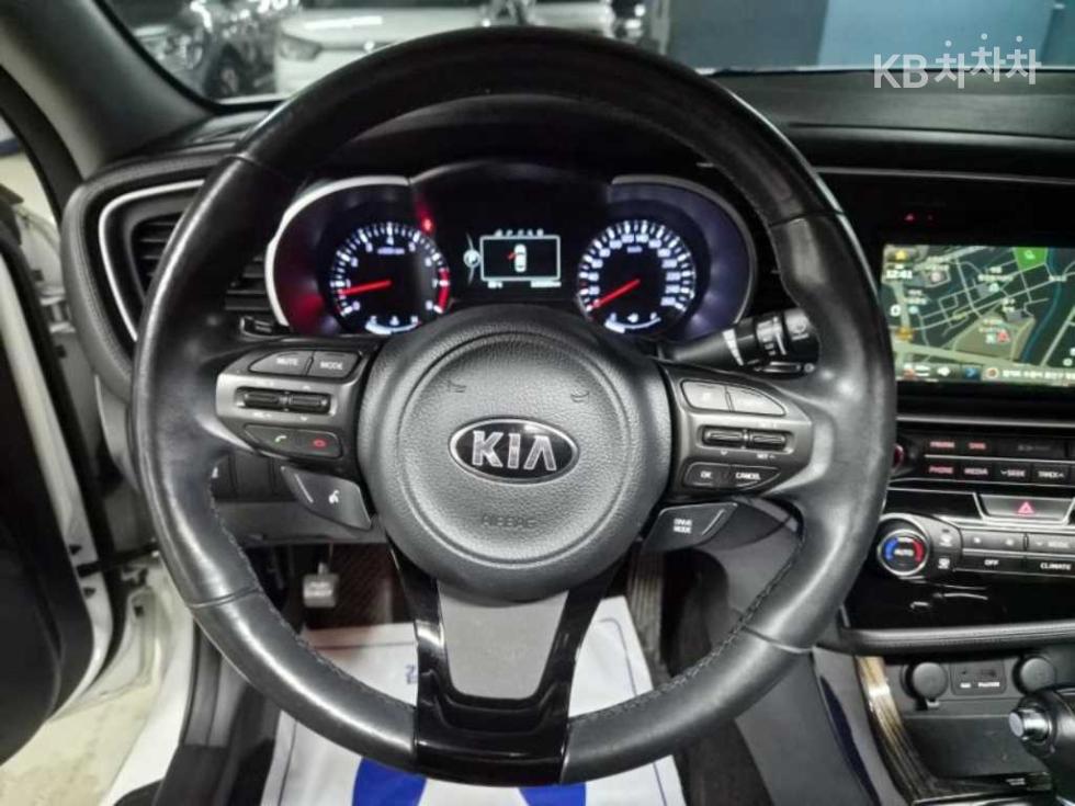 2014 Kia K5 photo