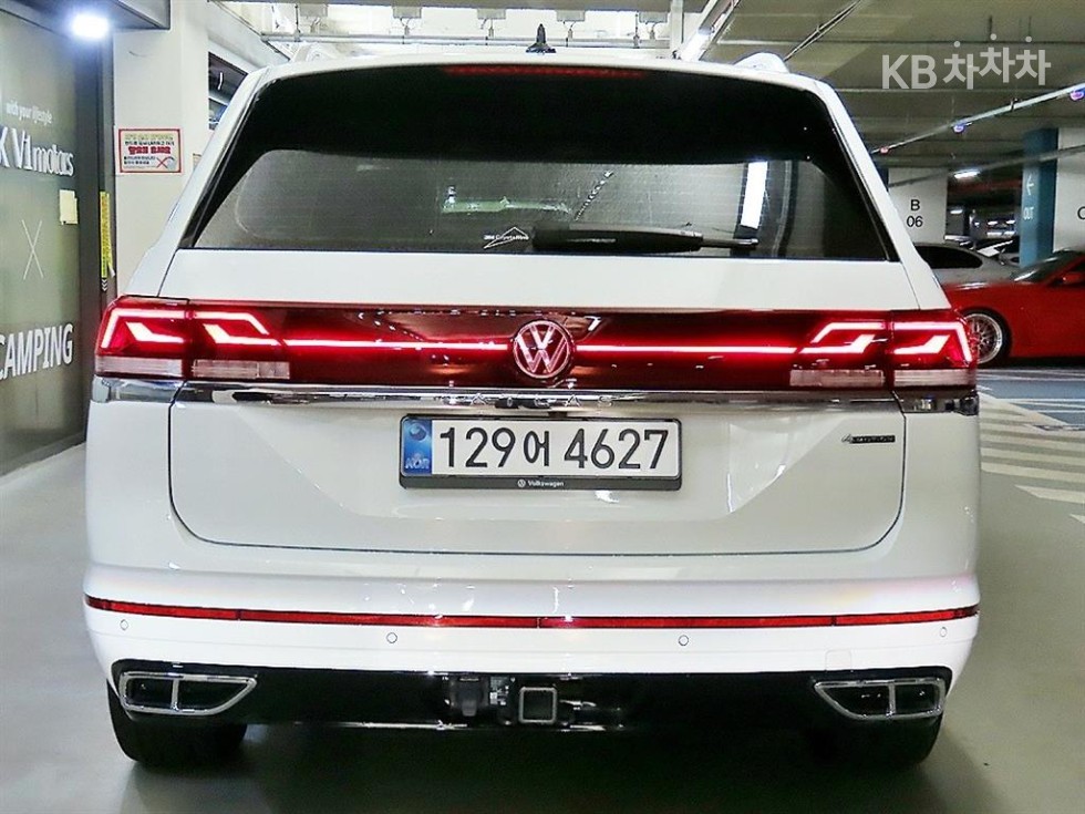 2025 Volkswagen Used Car photo