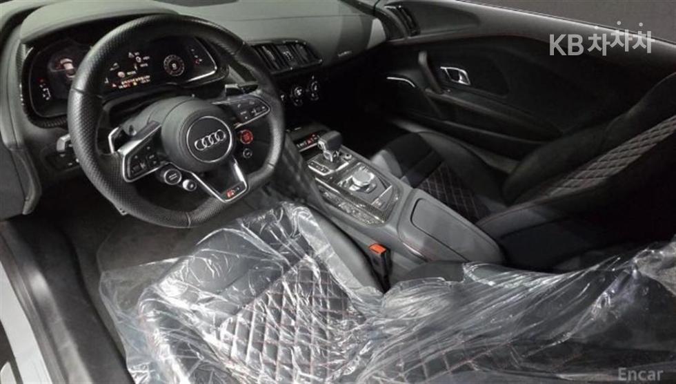 Audi R8 — miniaturë 6