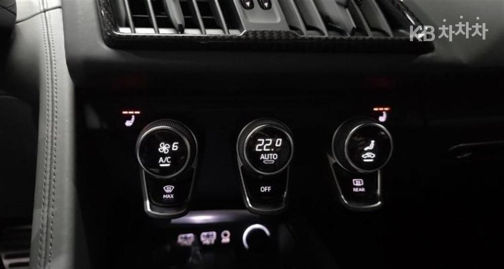 Audi R8 — miniaturë 10