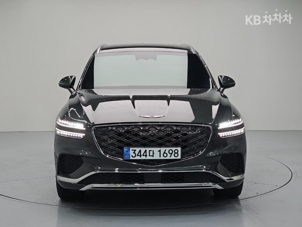 2024 Genesis GV70 photo