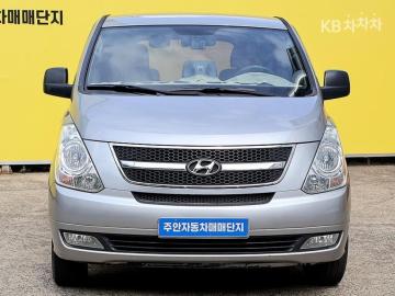 Hyundai Starex 캠핑카 — foto 1