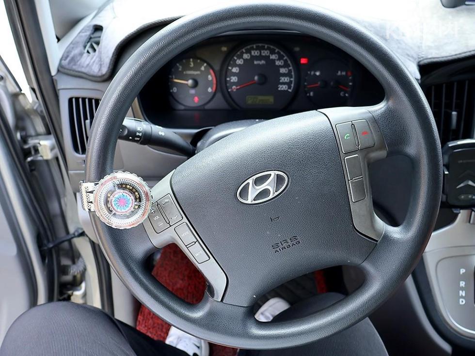 Hyundai Starex — miniaturë 8