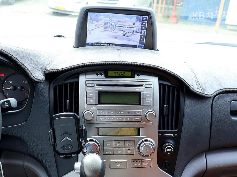 Hyundai Starex — miniaturë 9