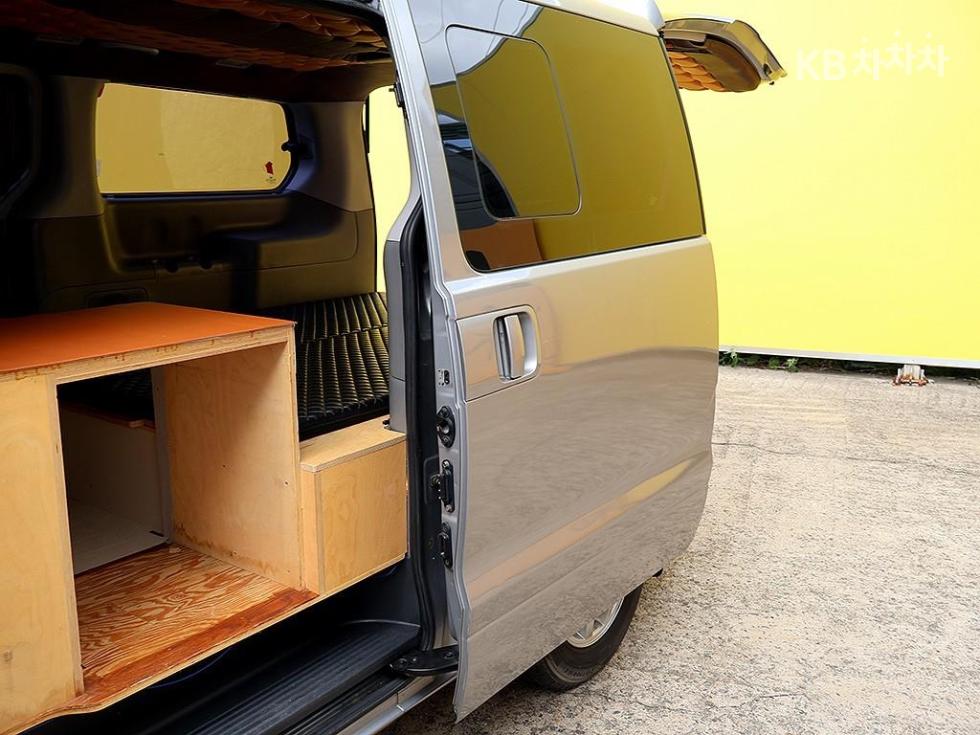 Hyundai Starex — miniaturë 16