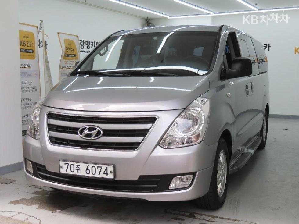 Hyundai Starex — miniaturë 2