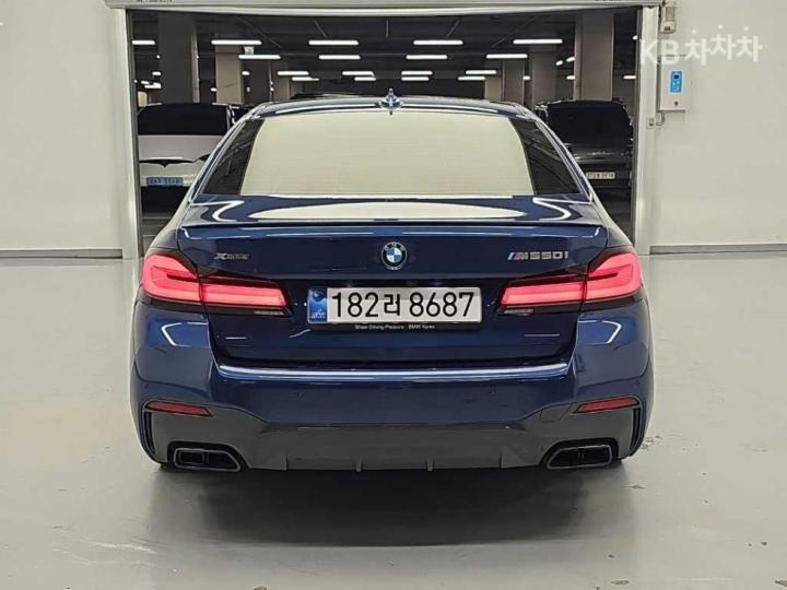 BMW 5er — miniaturë 3