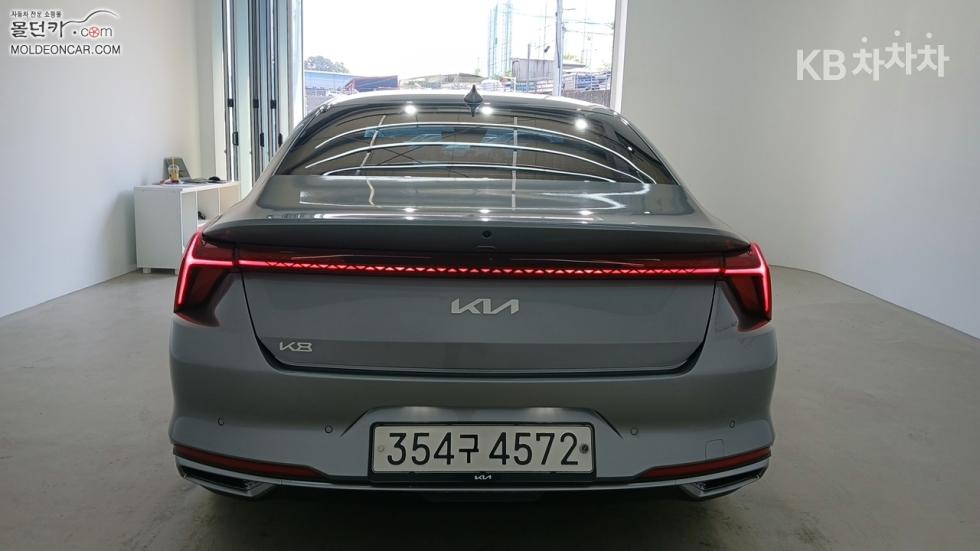 Kia K8 — miniaturë 4