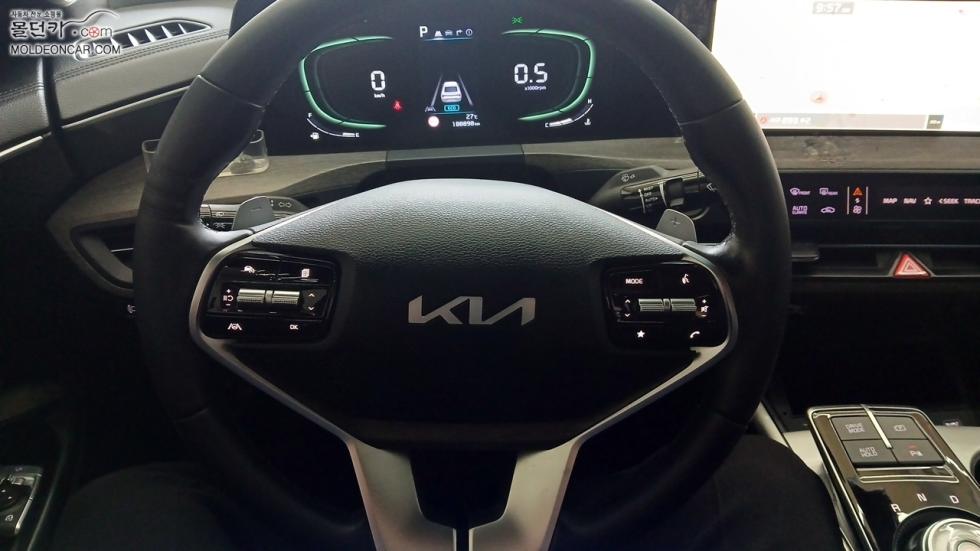 Kia K8 — miniaturë 11