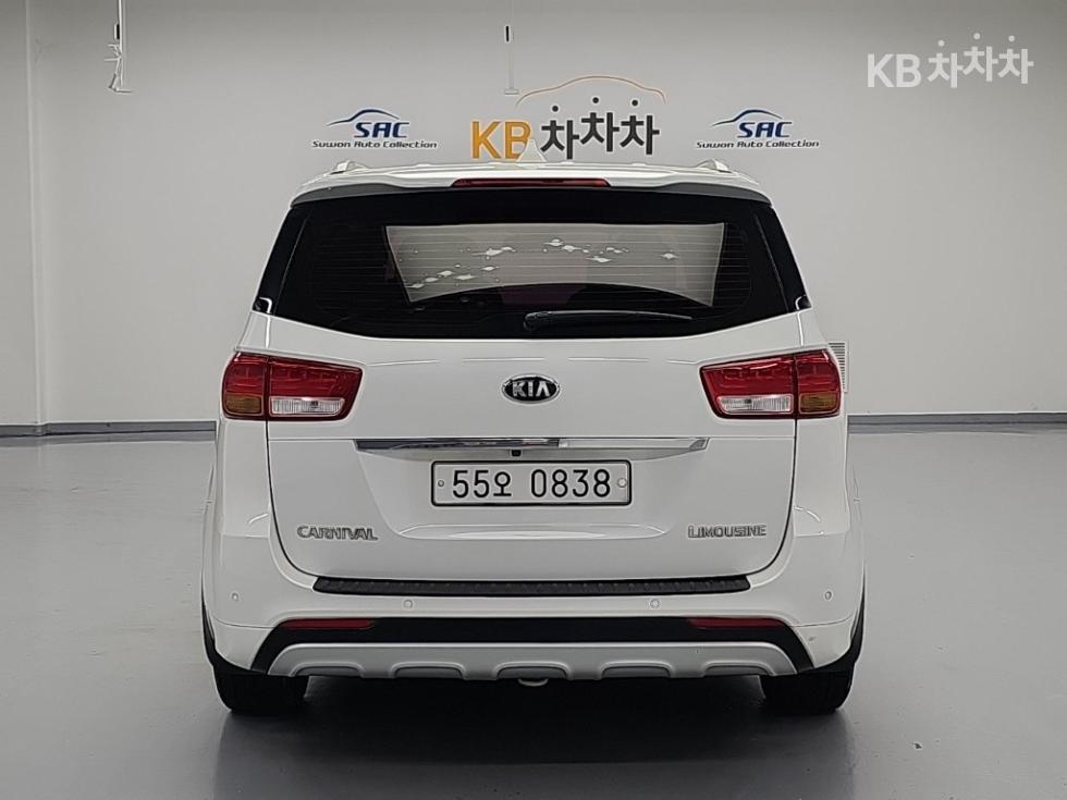 Kia Carnival — miniaturë 3