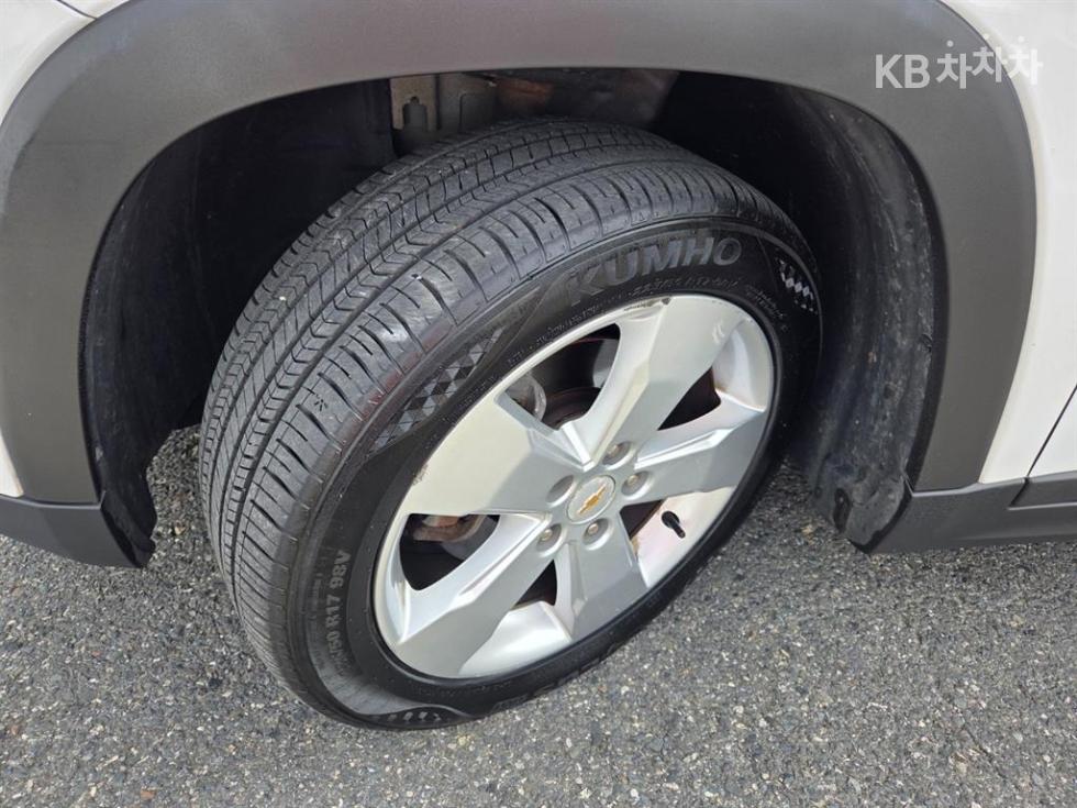 Chevrolet Orlando — miniaturë 17