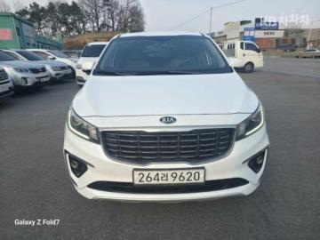Kia Carnival 9  seats 3.3  gasoline  prestige — foto 1