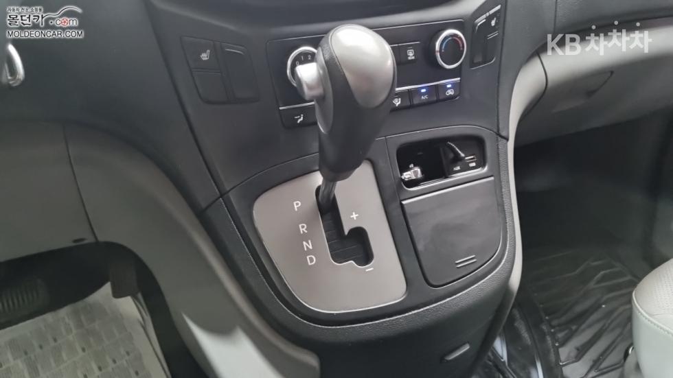 Hyundai Starex — miniaturë 15