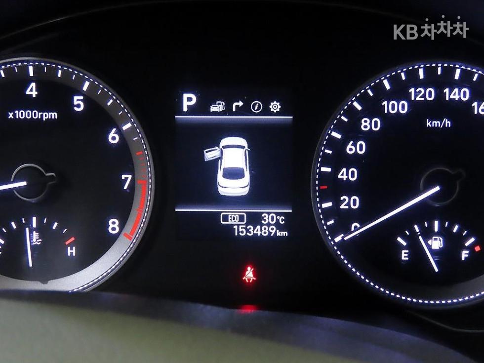 Hyundai Grandeur — miniaturë 9