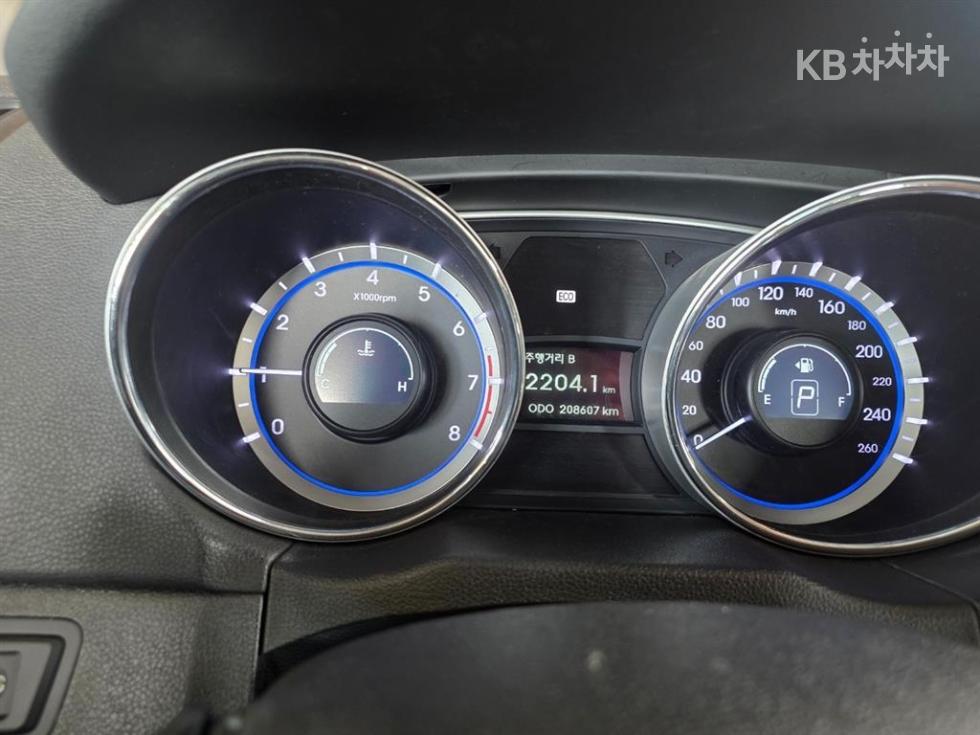 Hyundai Sonata — miniaturë 8
