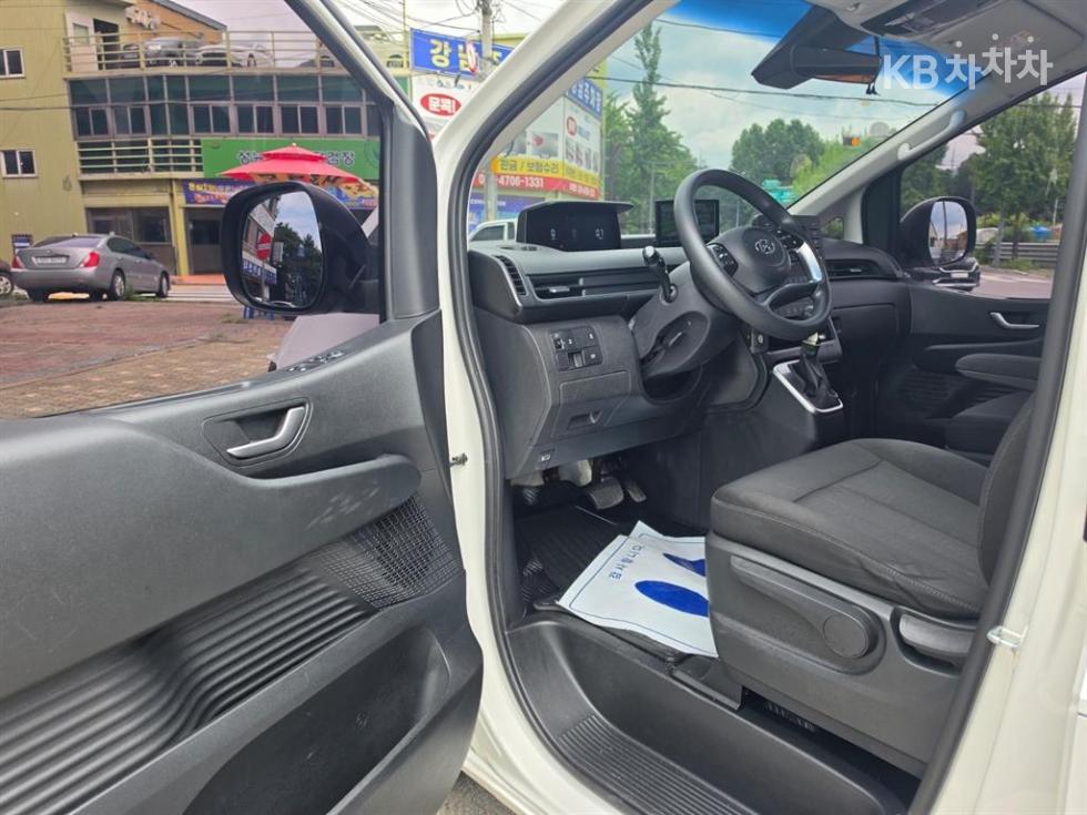 Hyundai Staria — miniaturë 9