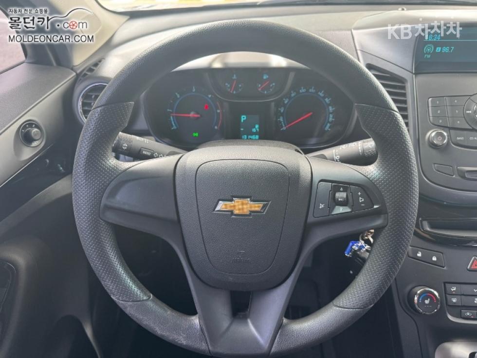 Chevrolet Orlando — miniaturë 11