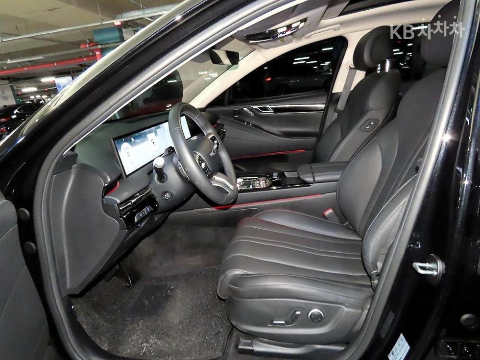 2025 Genesis G80(RG3) photo