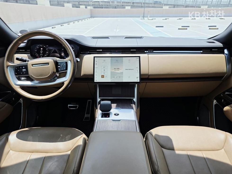 Land Rover Range Rover — miniaturë 7