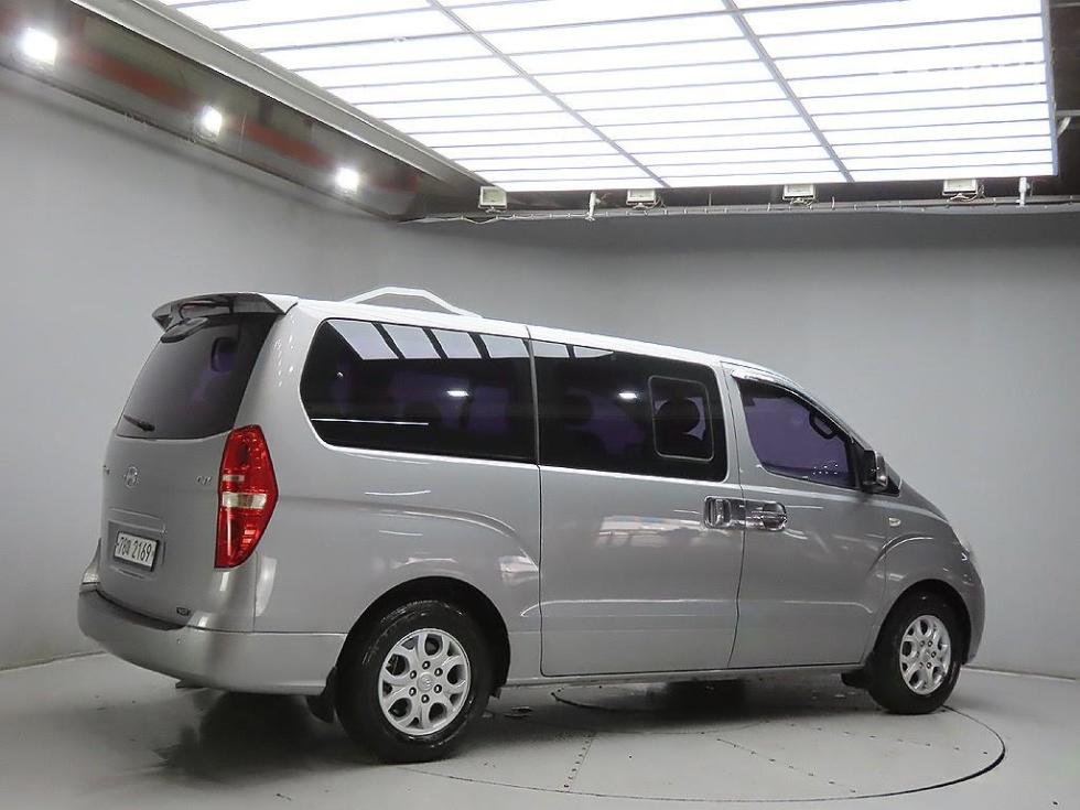 Hyundai Starex — miniaturë 4