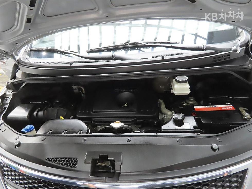 Hyundai Starex — miniaturë 8
