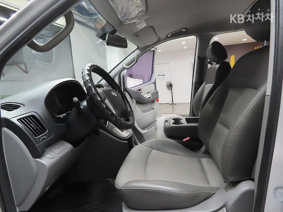 Hyundai Starex — miniaturë 13