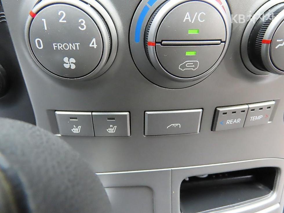 Hyundai Starex — miniaturë 18