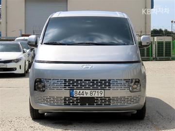 Hyundai Staria 1.6  turbo  gasoline  5  seats  mordern — foto 1
