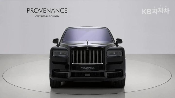 Rolls-Royce Cullinan — miniaturë 3