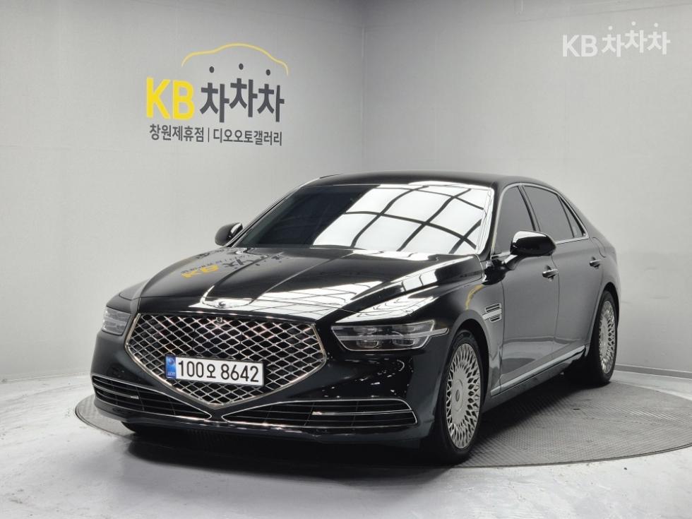 Genesis G90
