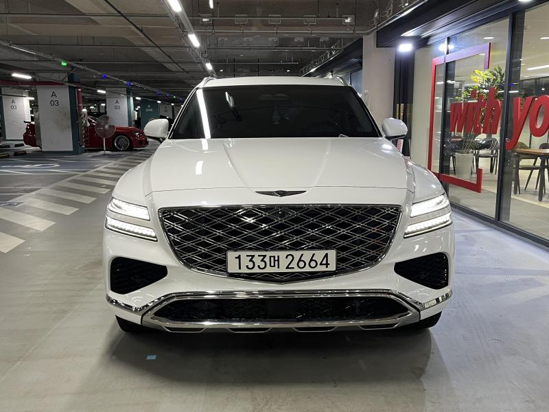 2024 Genesis GV80 photo