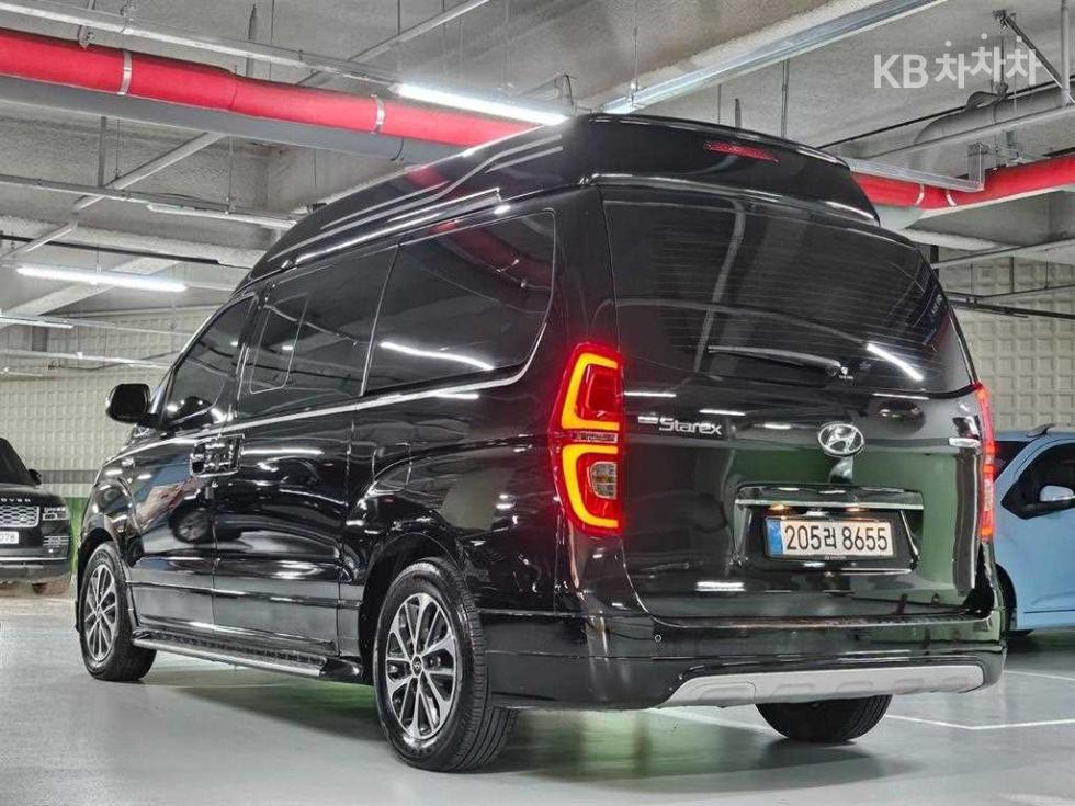 Hyundai Starex — miniaturë 3