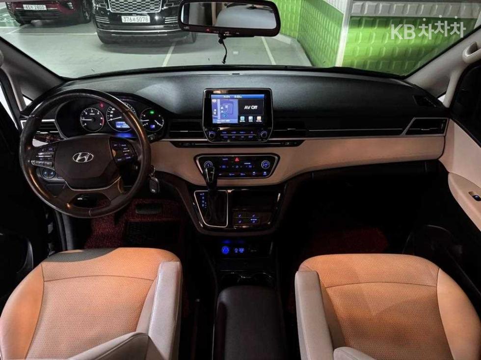 Hyundai Starex — miniaturë 9