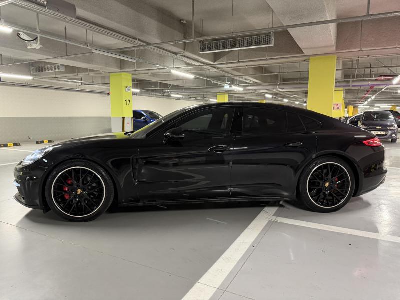 2018 Porsche (971) photo