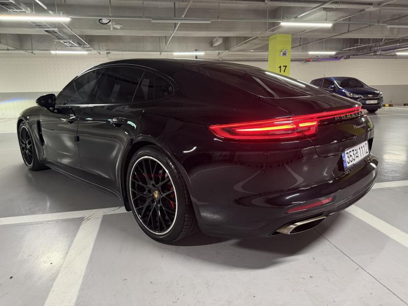 2018 Porsche (971) photo