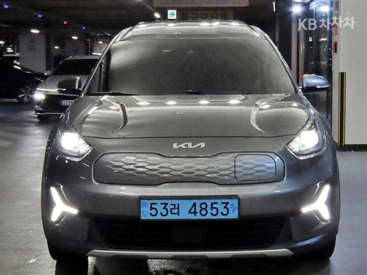 Kia Niro Plus 2022 photo 2